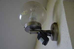 Franzi bastelt ein Smart Home - #2 Terrassenlicht & Bewegungsmelder