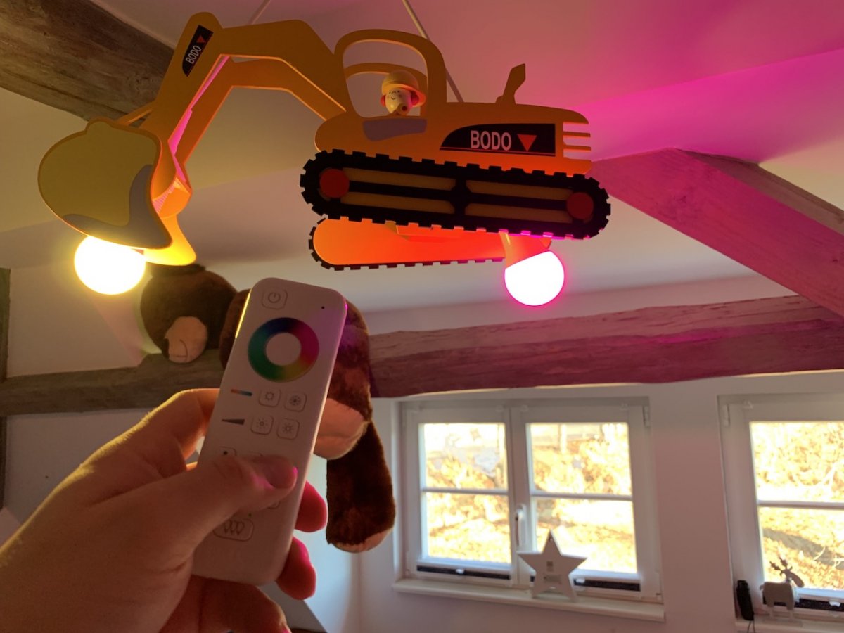 Angeknipst: Zigbee Licht tint von Aldi im Test | SmartHome Blog