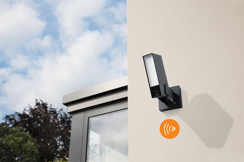 smarte-aussenkamera-mit-alarmsirene-neu-von-netatmo